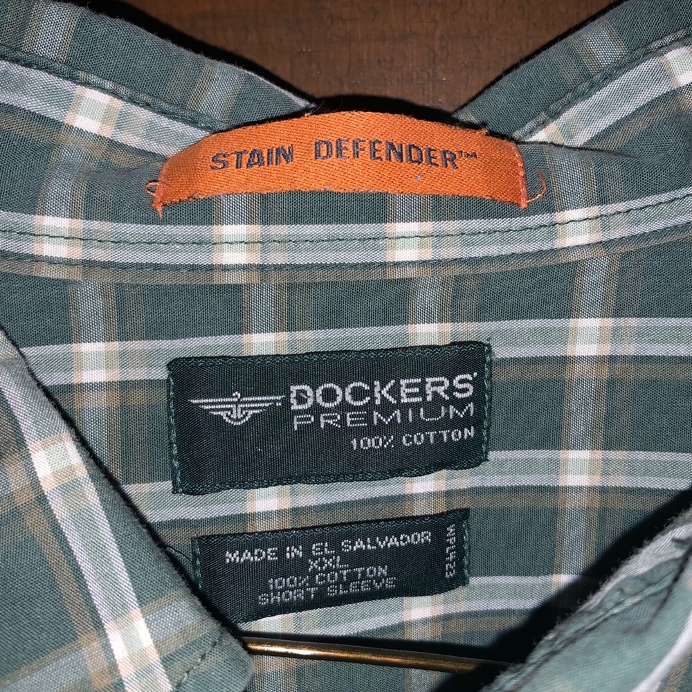 Dockers button down - Picture 3 of 3